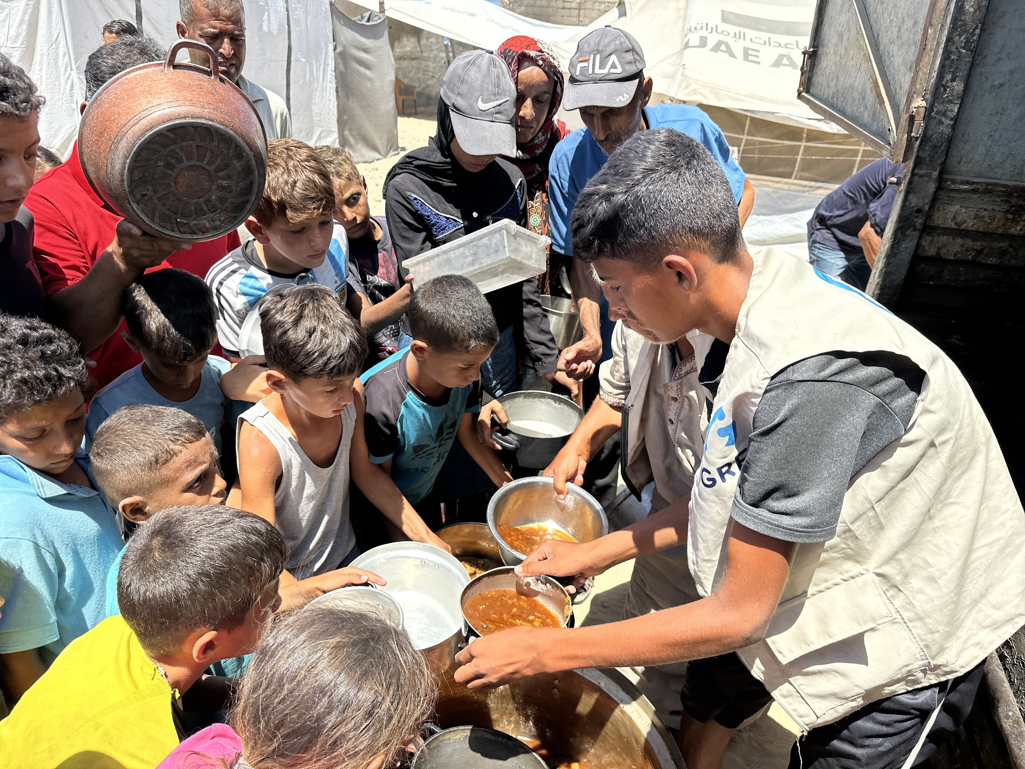 Tekiya food distribution in Gaza